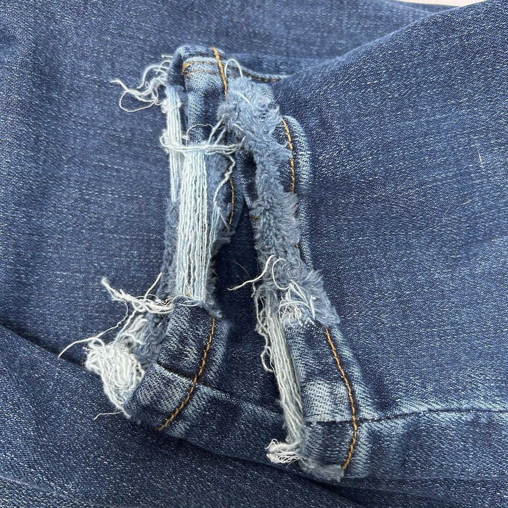 Judy Blue Slim Fit Hi-Rise Jean Size 7/28 Style #84136 Minor Distressing Raw Hem - Picture 4 of 6
